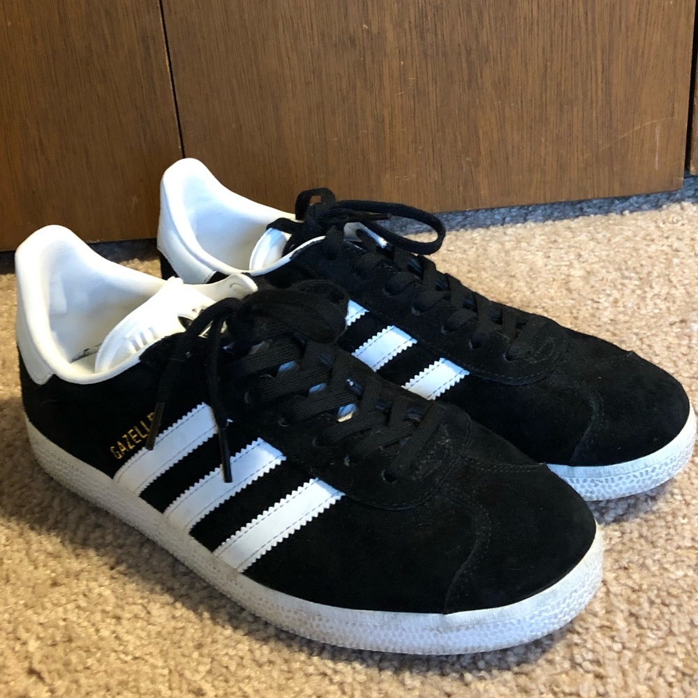 Adidas gazelle sneakers. Only worn a couple times